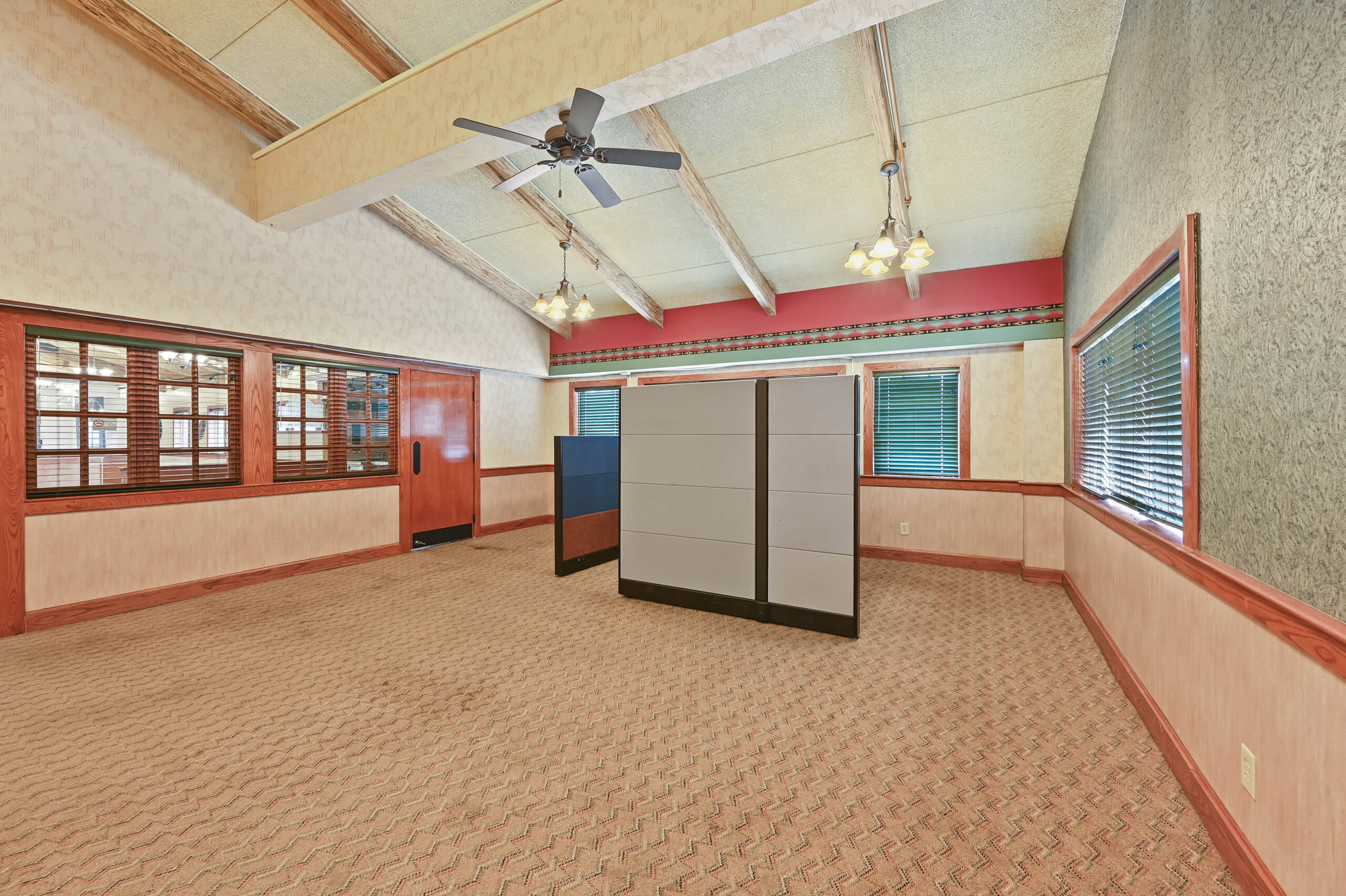 Property Detail Image 8