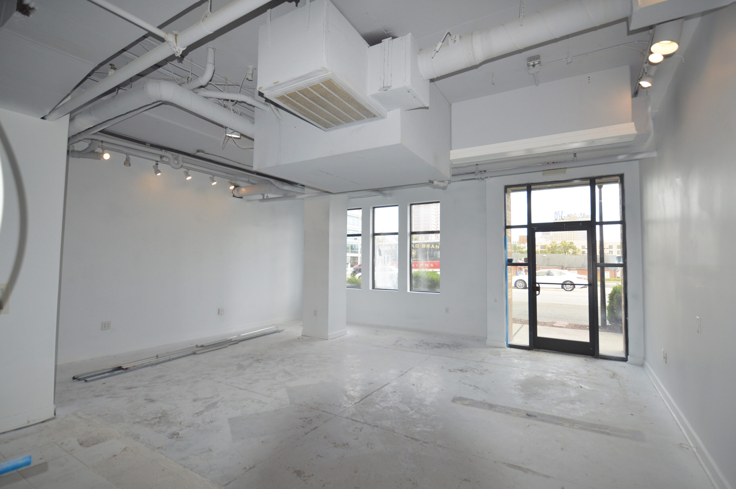 Property Detail Image 4
