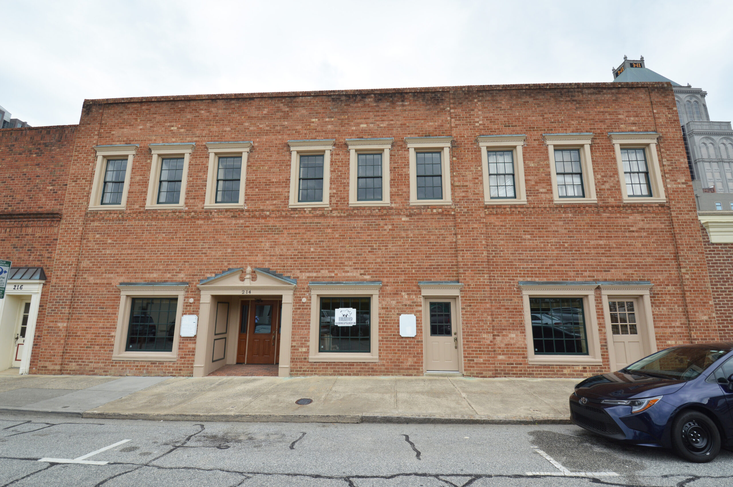 Property Detail Image 1