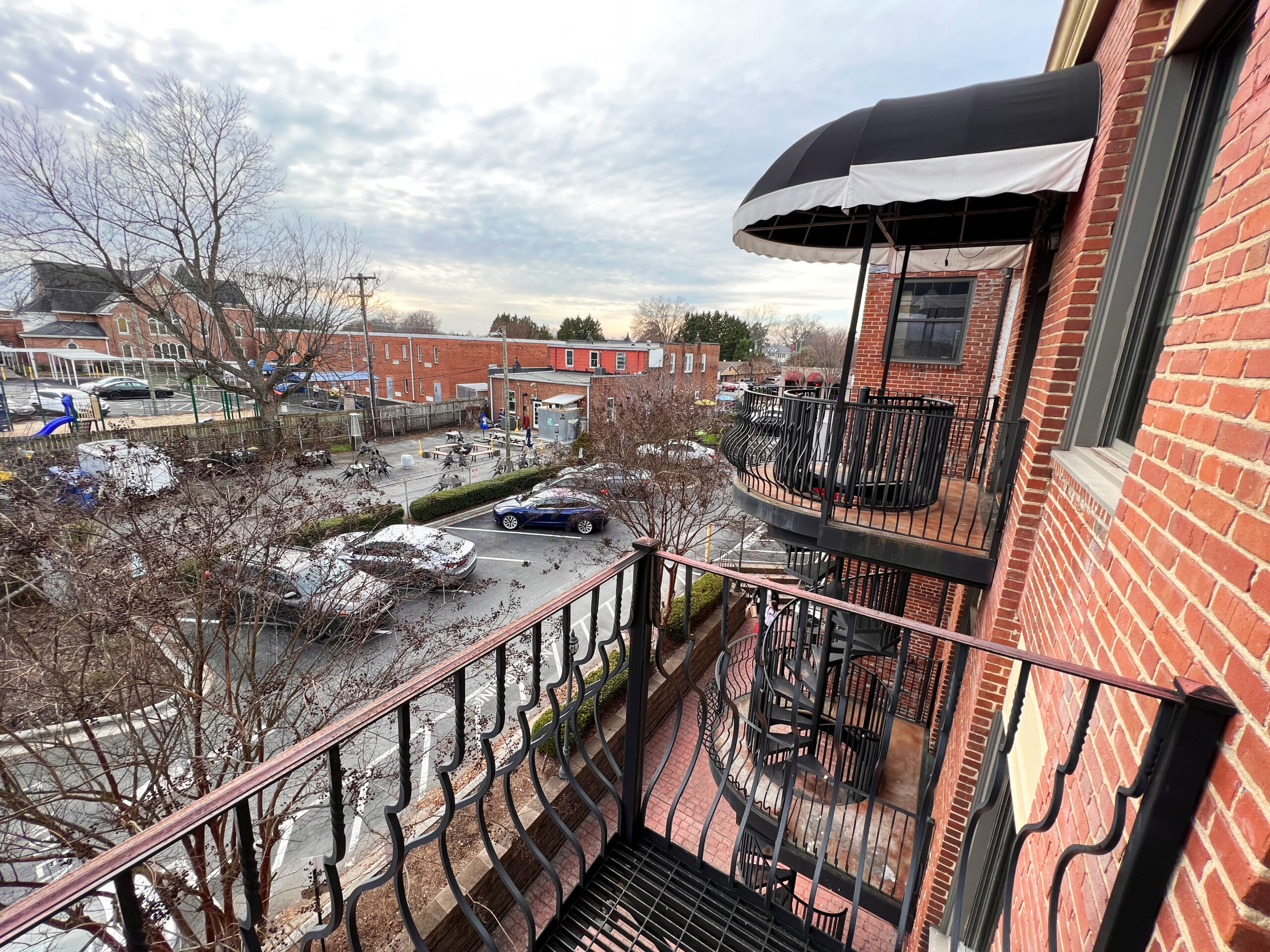 Property Detail Image 4