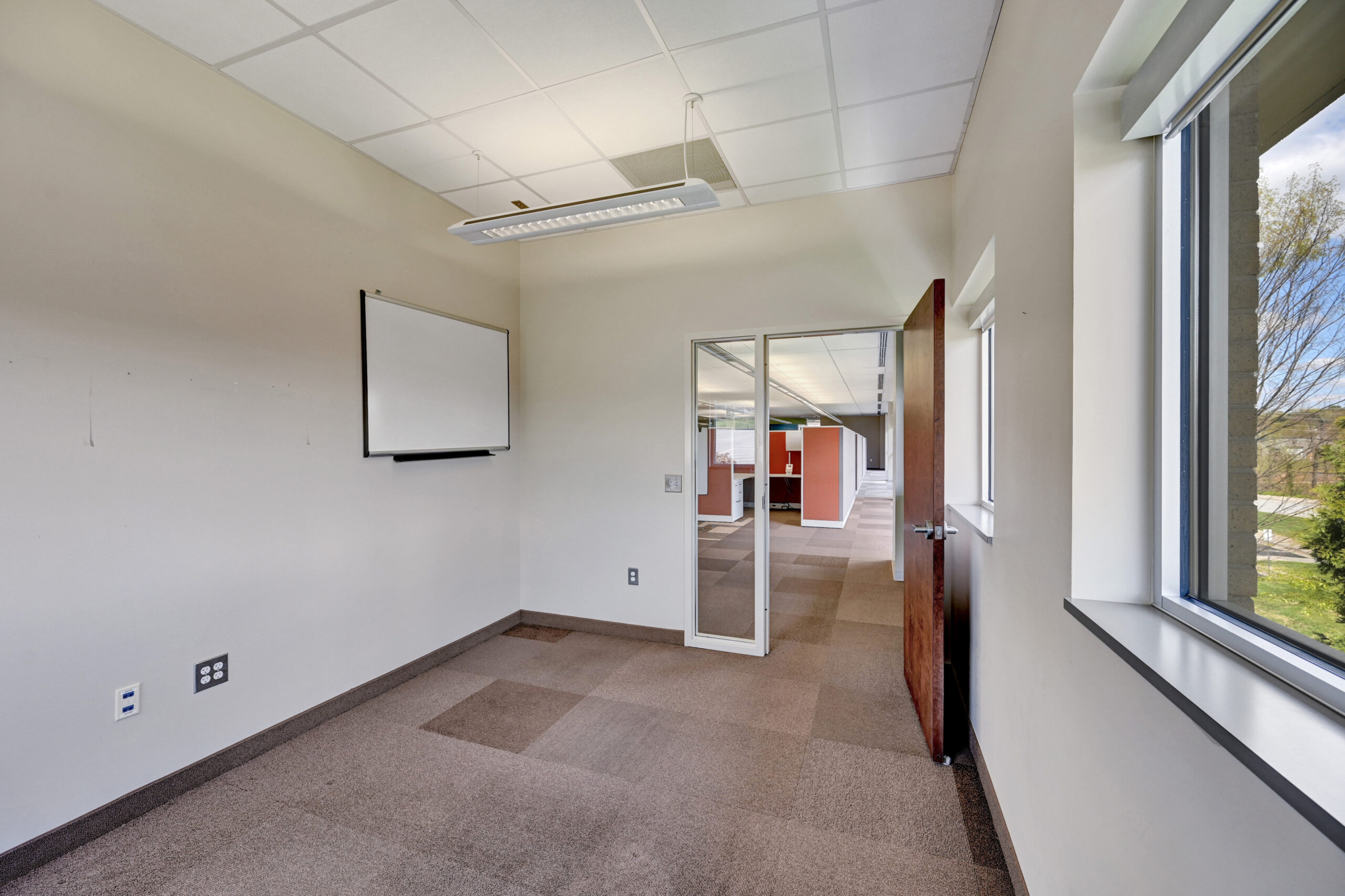 Property Detail Image 11