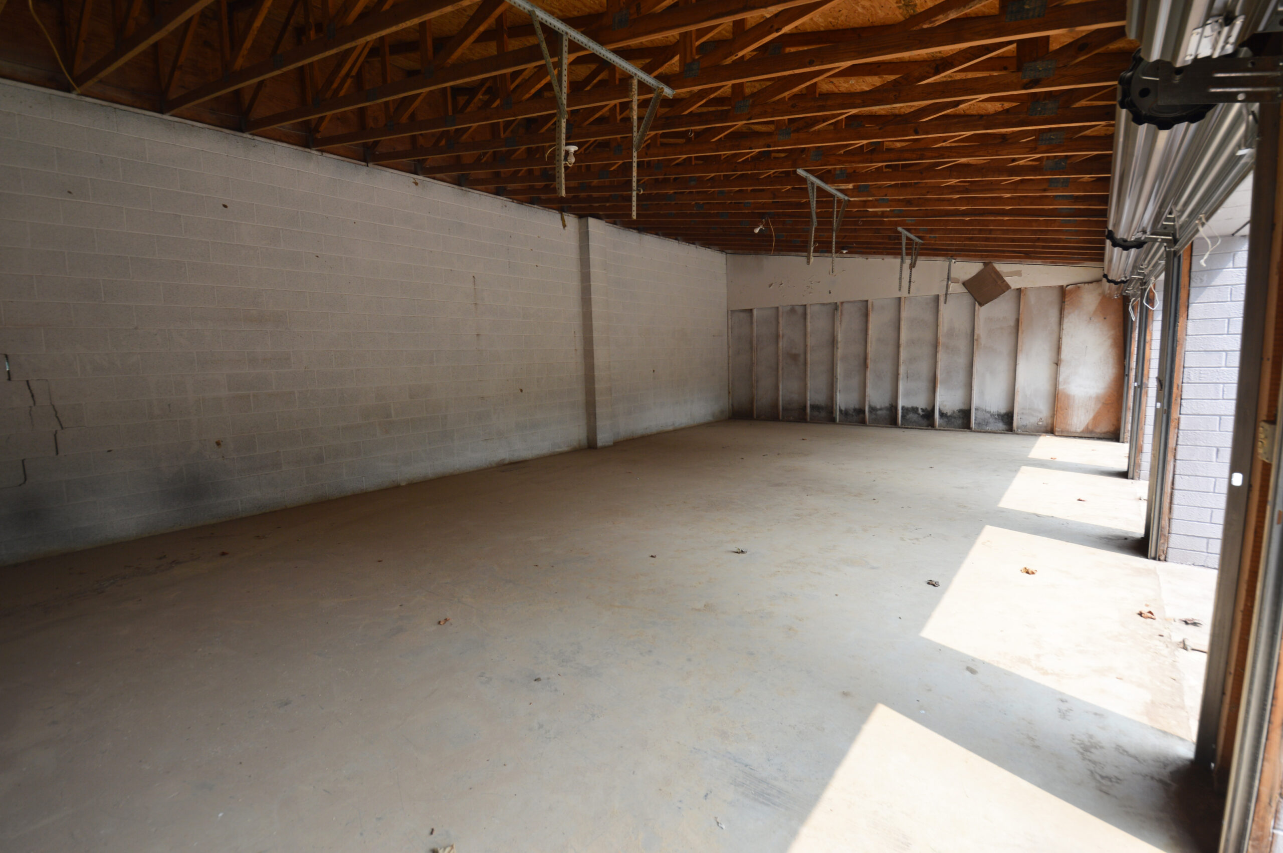 Property Detail Image 4