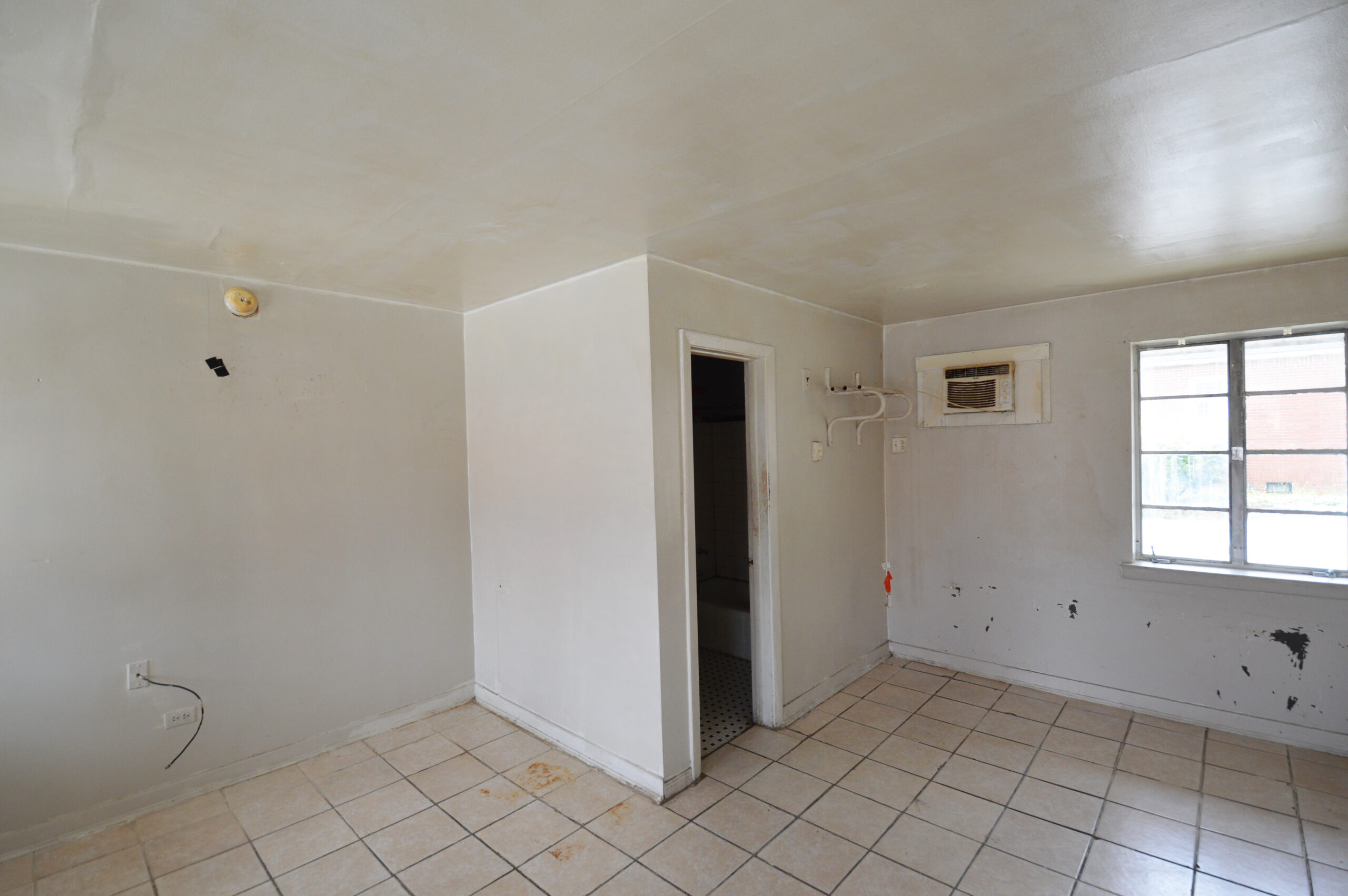 Property Detail Image 3