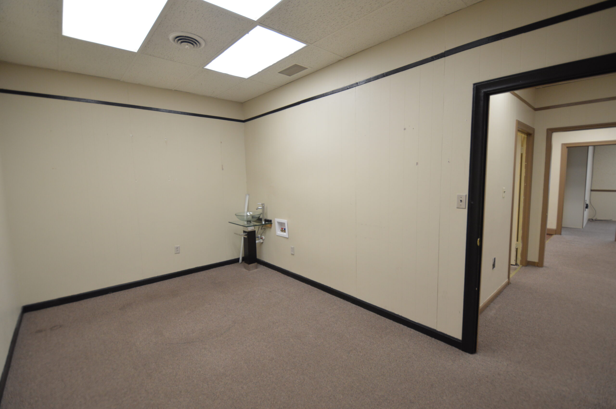 Property Detail Image 3