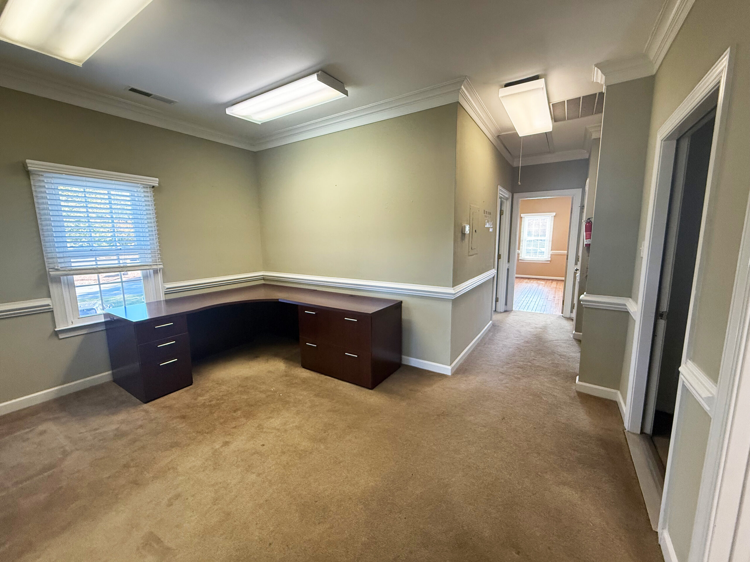 Property Detail Image 4