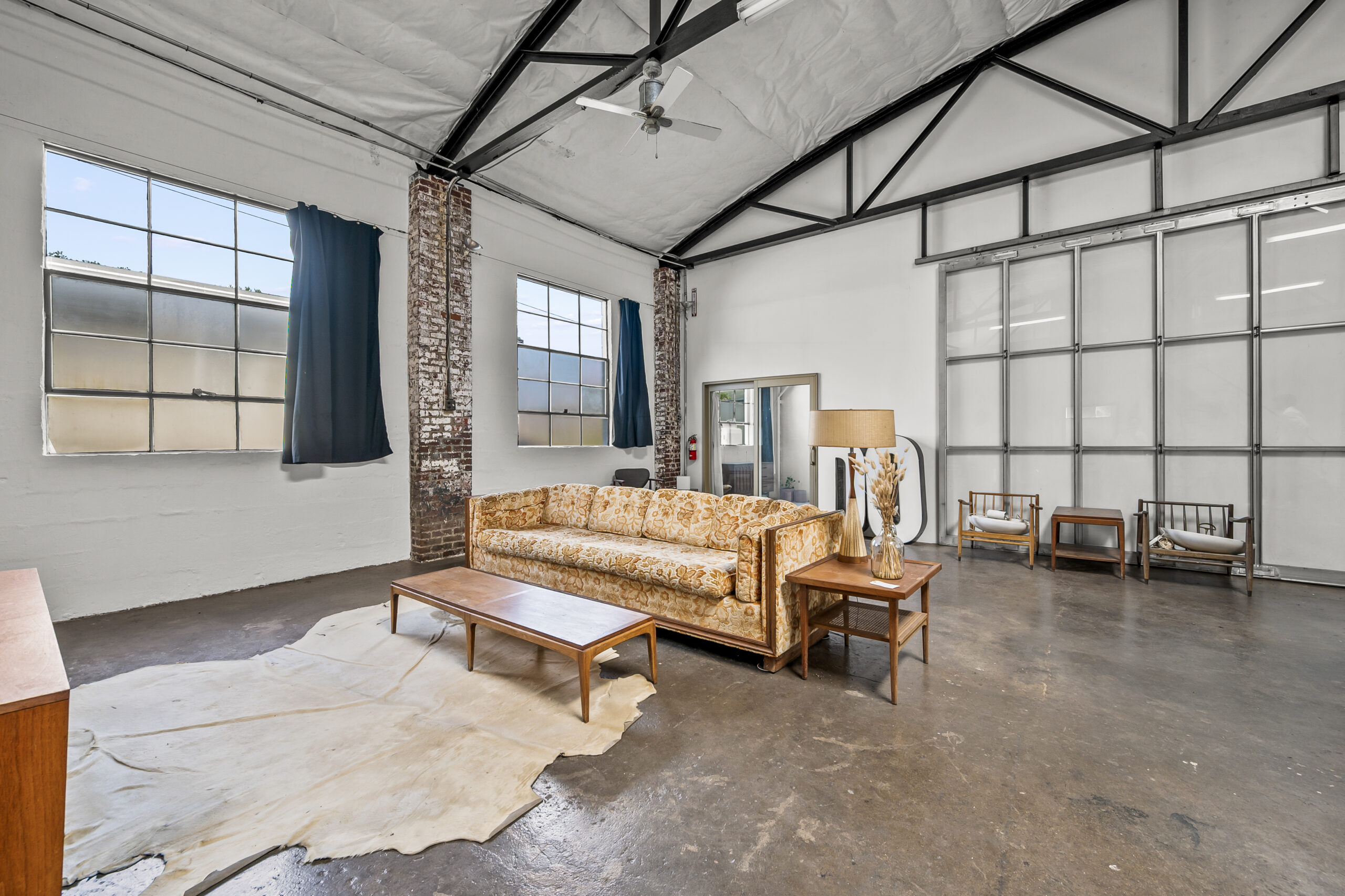 Property Detail Image 4