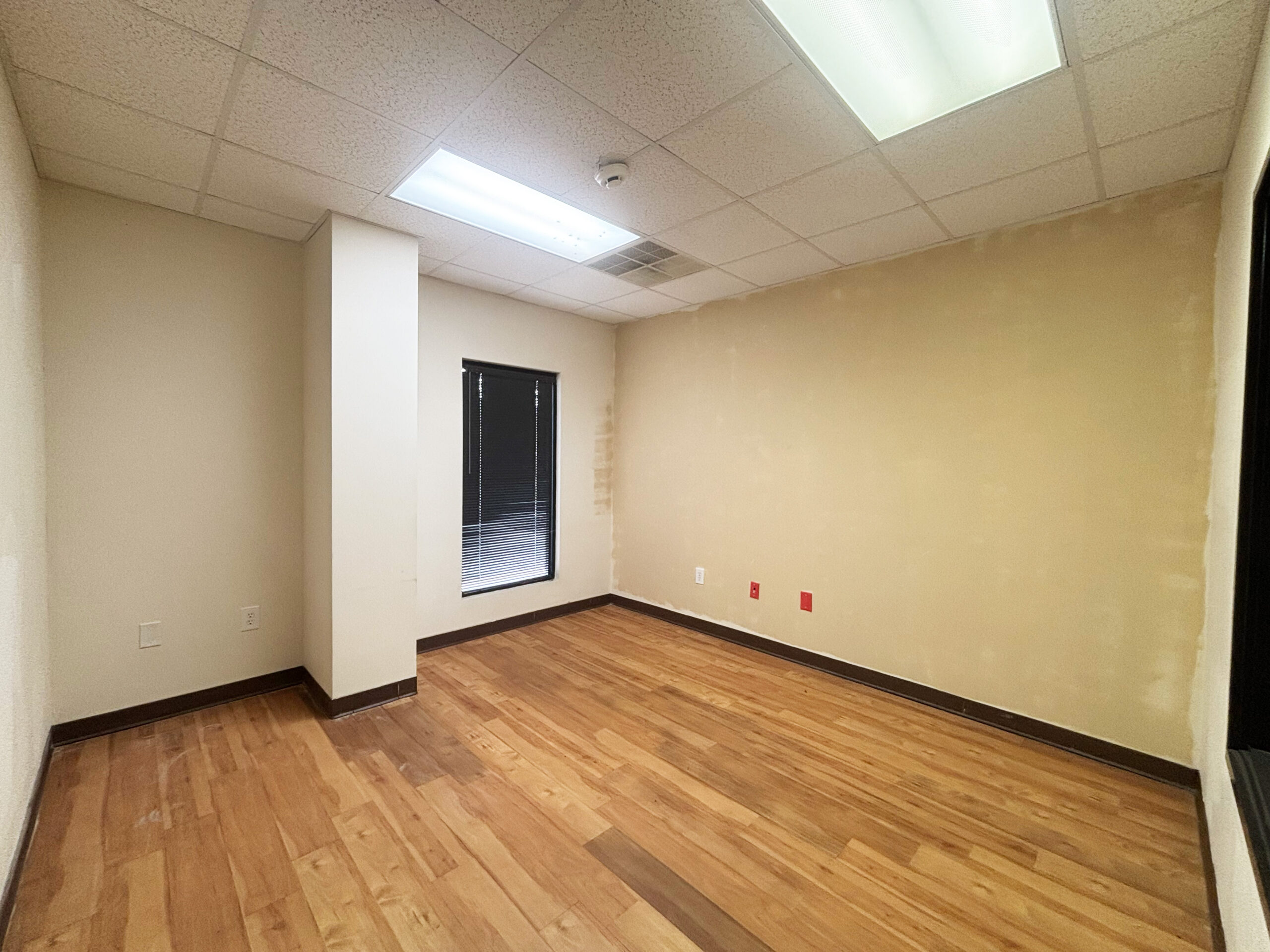 Property Detail Image 6