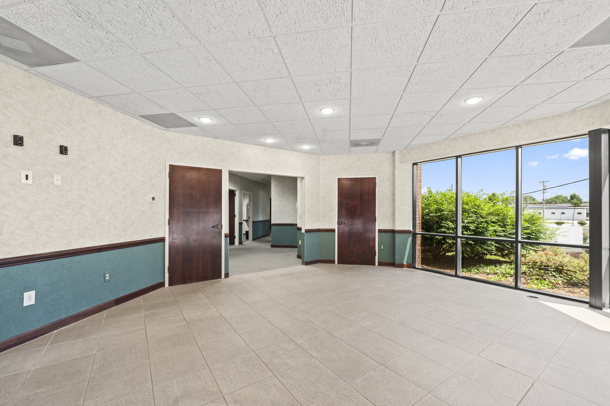 Property Detail Image 3